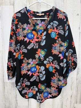 Gibson Latimer Black Floral Blouse
